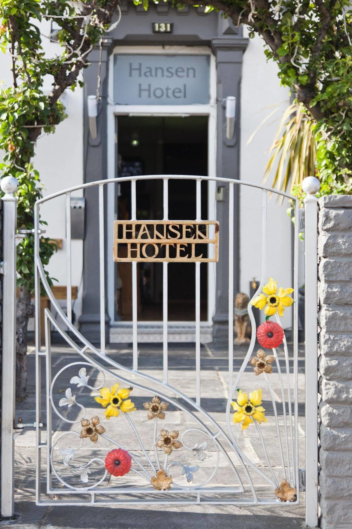 Hansen Hotel & Hostel ニューカッスル・アポン・タイン エクステリア 写真